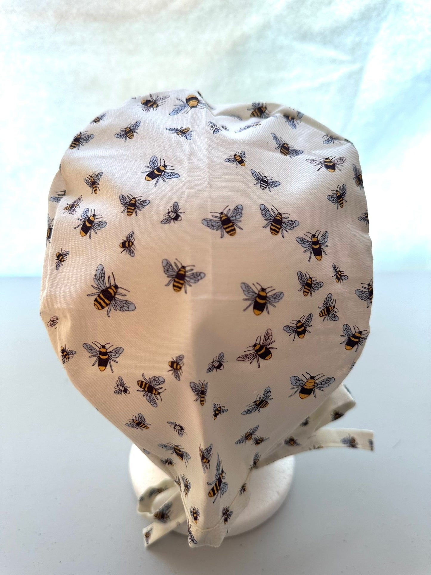 Bumble Bees - Cream