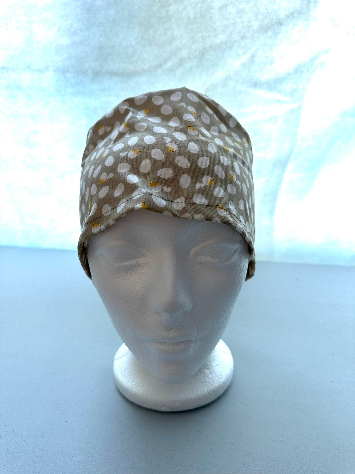 Hatching Chicks - Beige